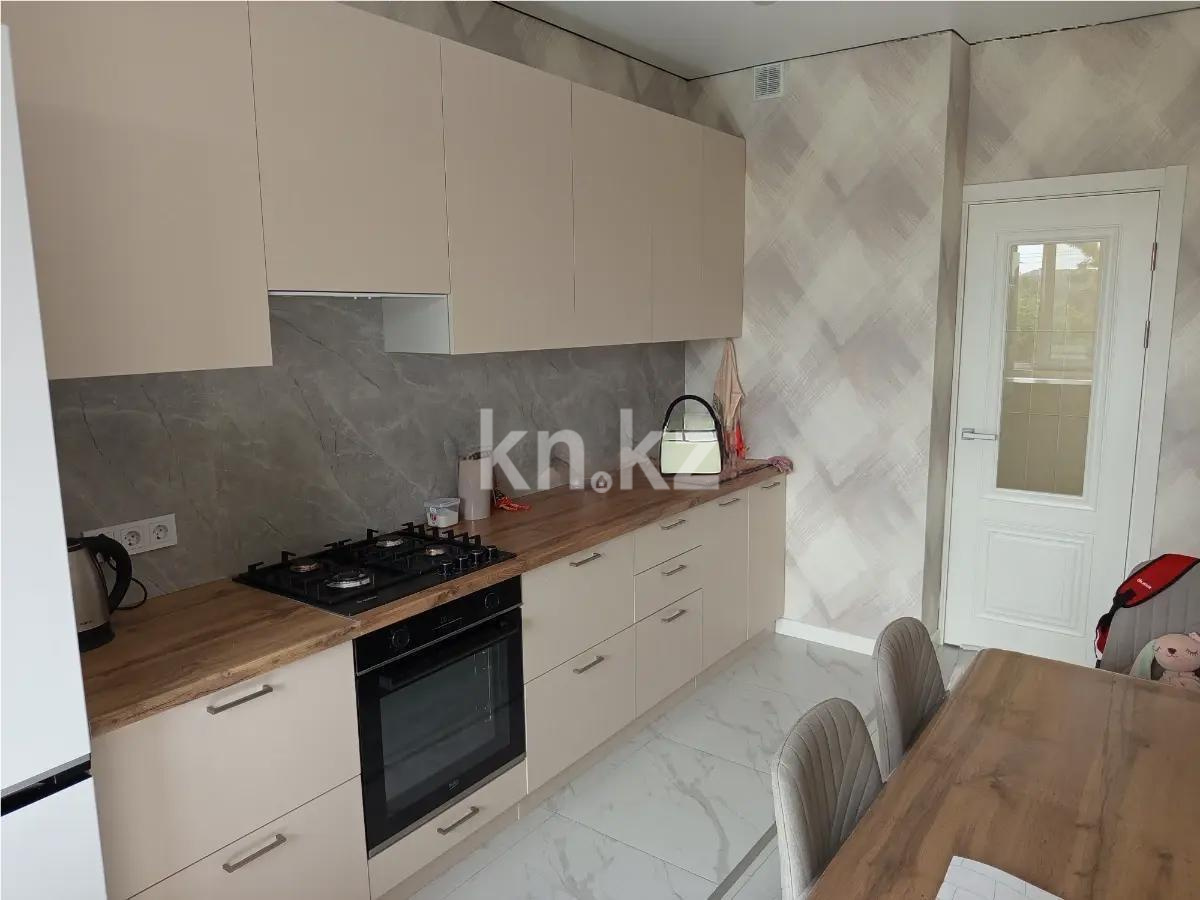 Продажа 3-комнатной квартиры, 65.3 м² в Алматы - фото 2