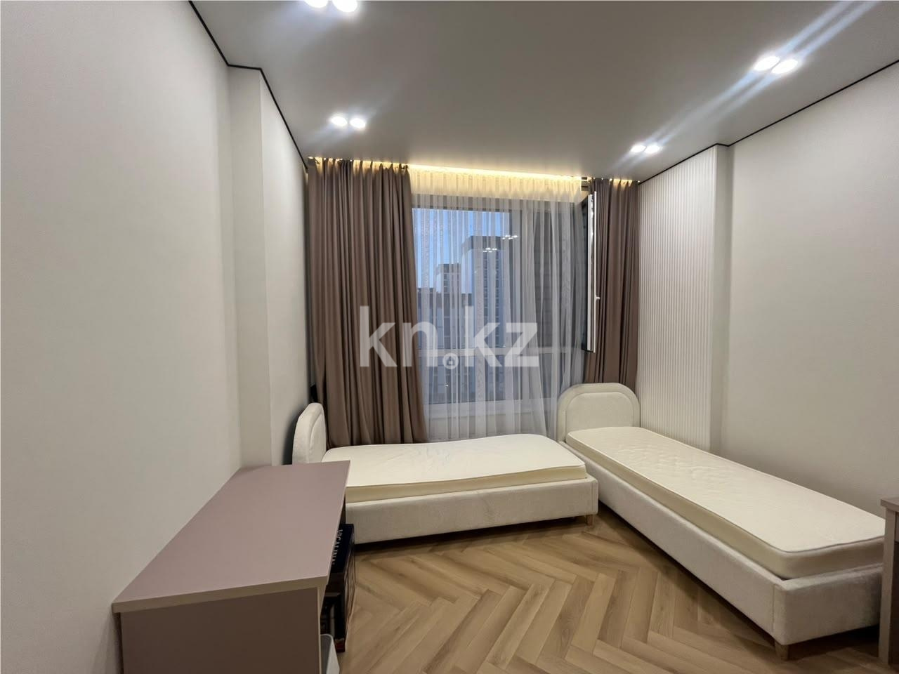 Продажа 4-комнатной квартиры, 105 м² в Астане - фото 4