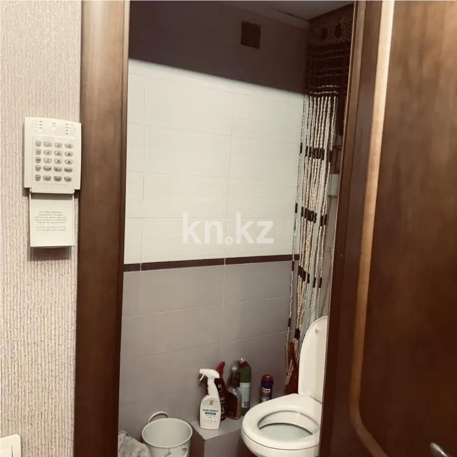 Продажа 3-комнатной квартиры, 75.7 м² в Алматы - фото 4