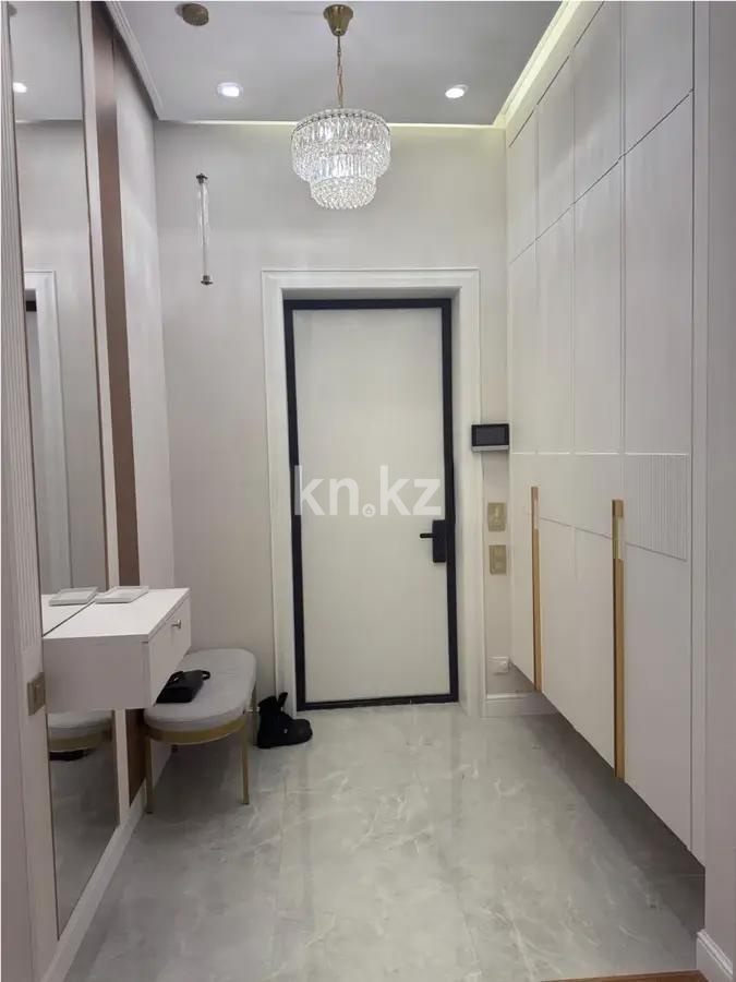 Продажа 3-комнатной квартиры, 115 м², ул. Акмешит, дом  1 в Астане - фото 10