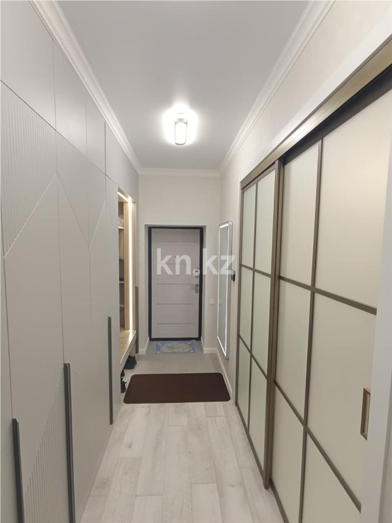 Продажа 3-комнатной квартиры, 71 м², ул. Муканова, дом  78 в Караганде - фото 13