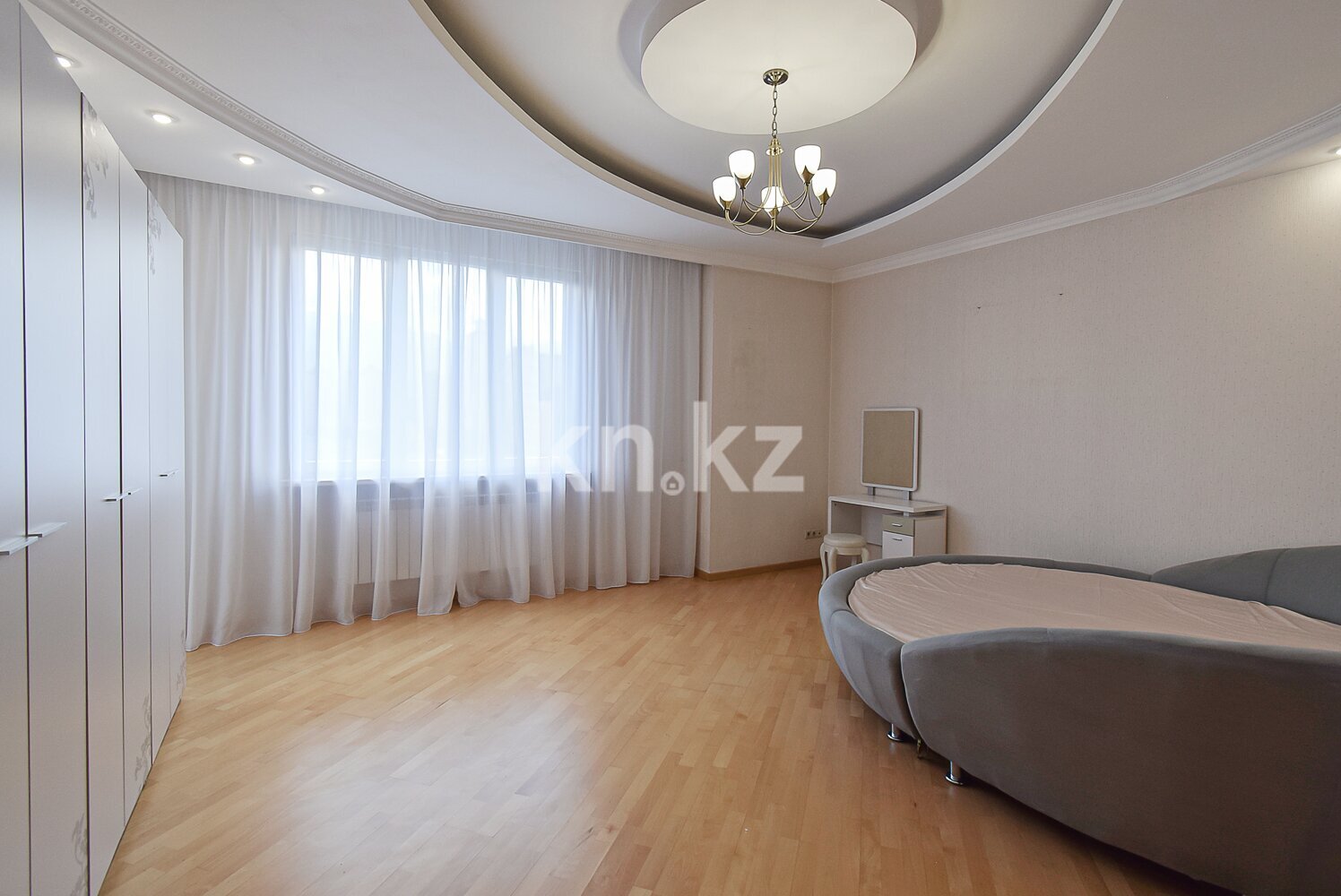 Продажа 4-комнатной квартиры, 241 м² в Алматы - фото 17