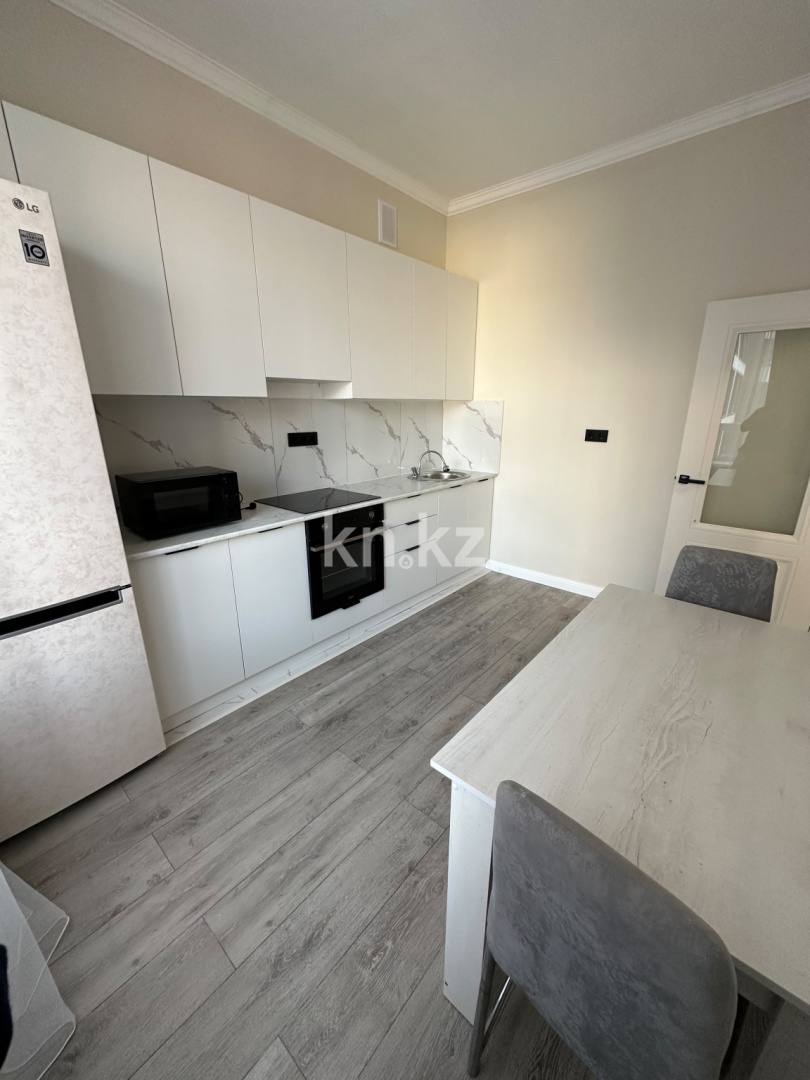 Аренда 1-комнатной квартиры, 34 м² в Астане