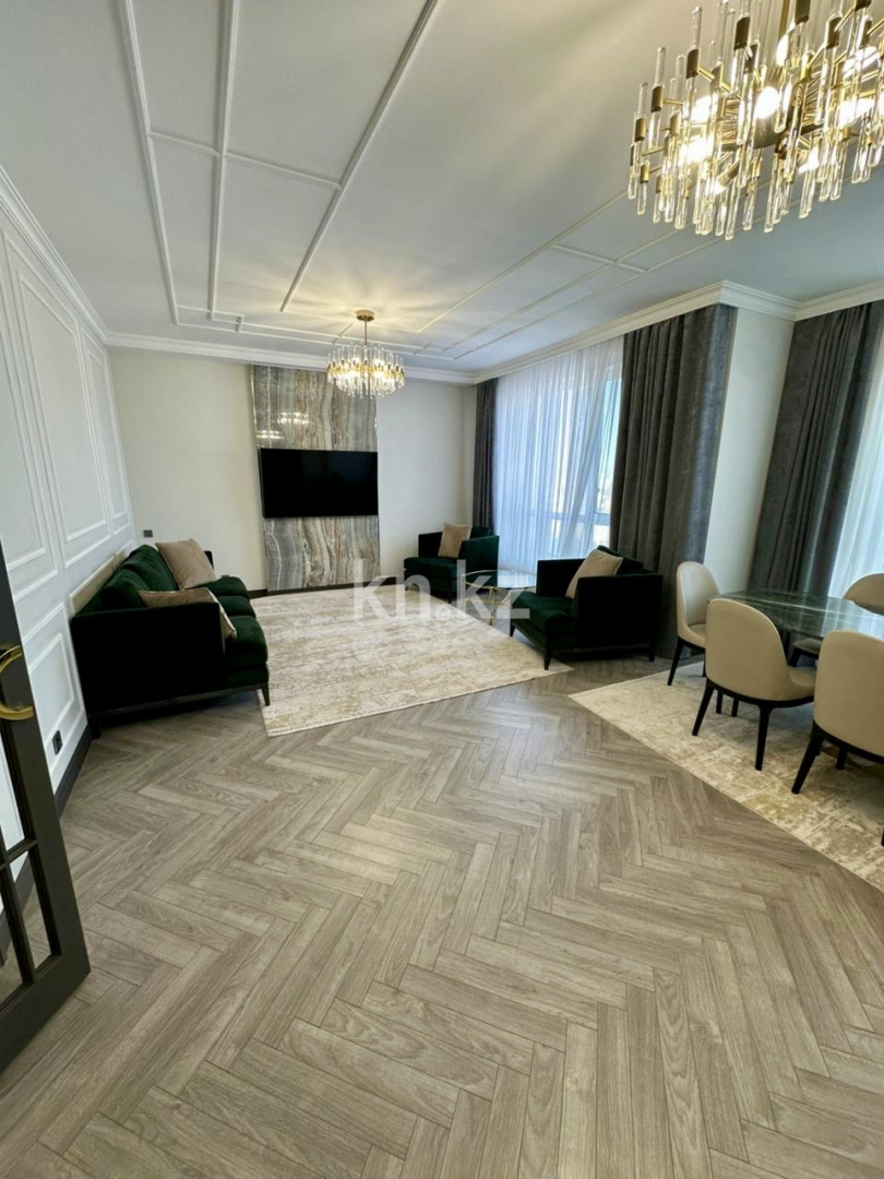 Продажа 4-комнатной квартиры, 170 м² в Астане