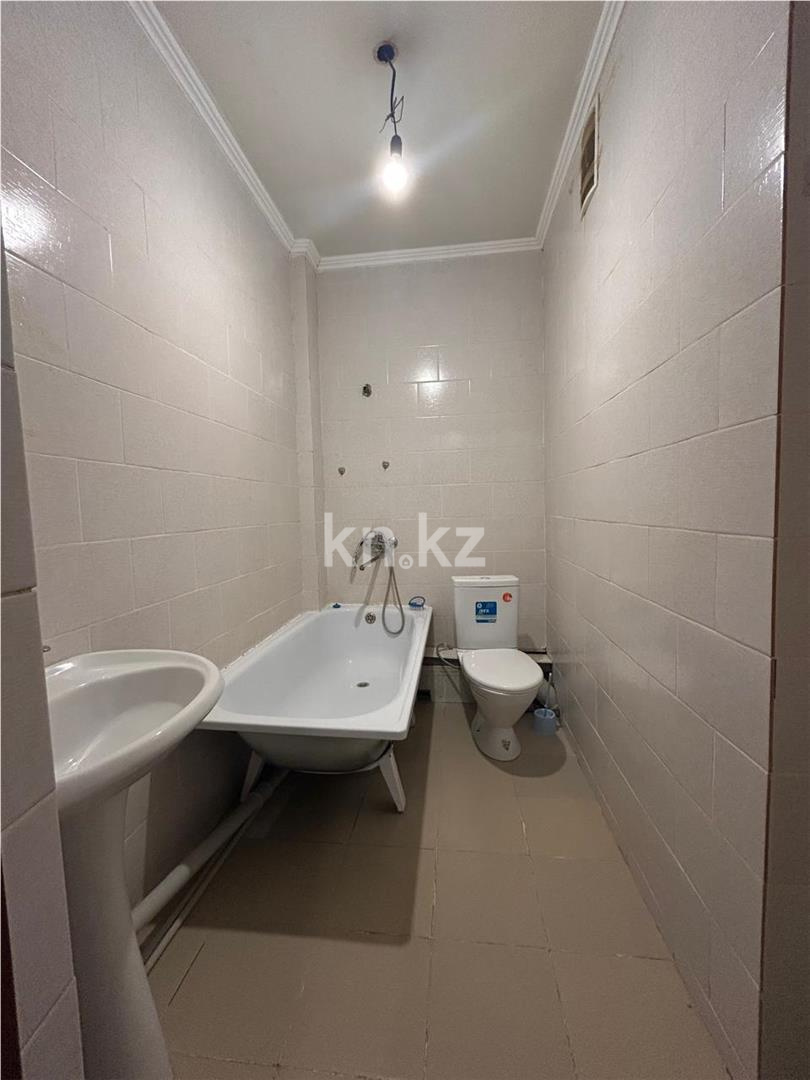 Продажа 1-комнатной квартиры, 35 м², ул. Нуршайыкова в Астане - фото 4