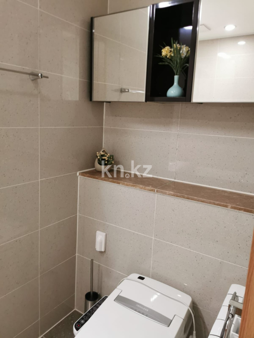 Продажа 3-комнатной квартиры, 96 м², пр. Кошкарбаева в Астане - фото 5