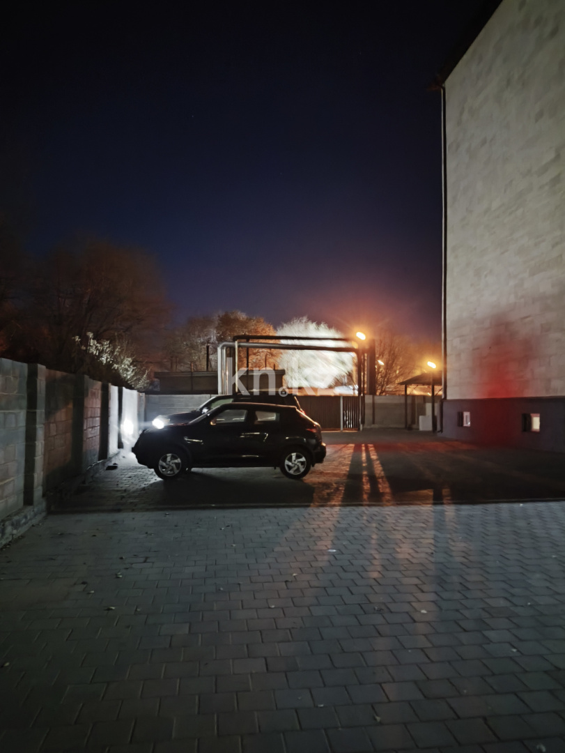 Продажа 3-комнатной квартиры, 95 м², ул. Муканова, дом  59в в Караганде - фото 5