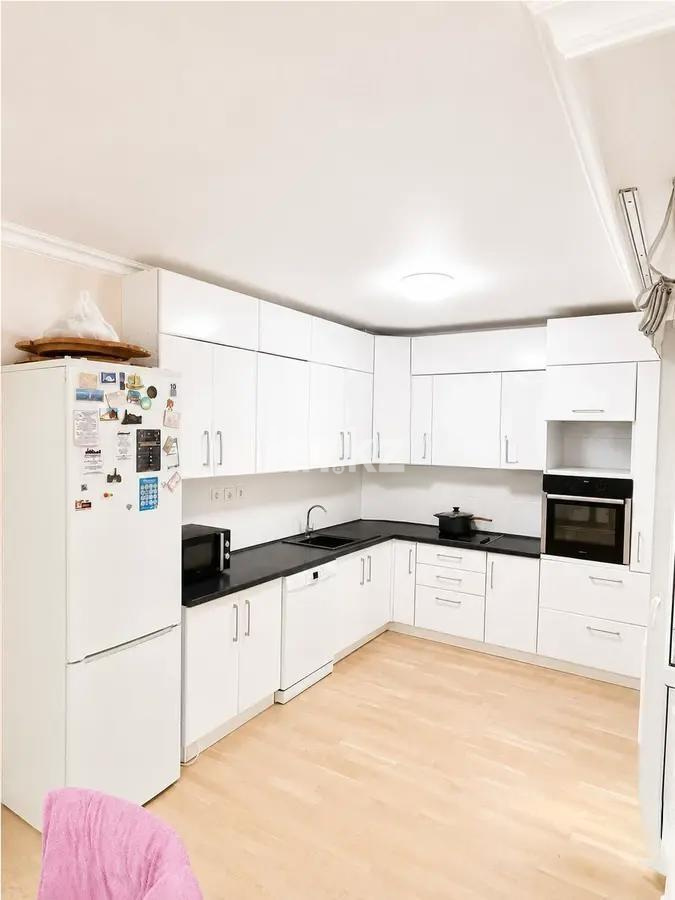 Продажа 6-комнатной квартиры, 260 м² в Астане - фото 5