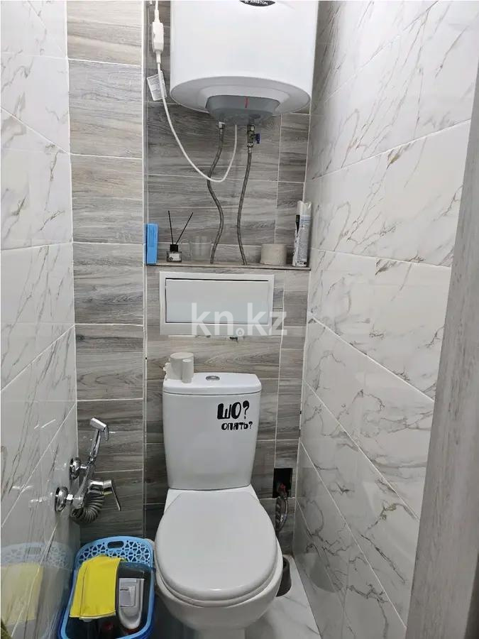 Продажа 3-комнатной квартиры, 63 м², мкр. Восток-3, дом  16 в Караганде - фото 6