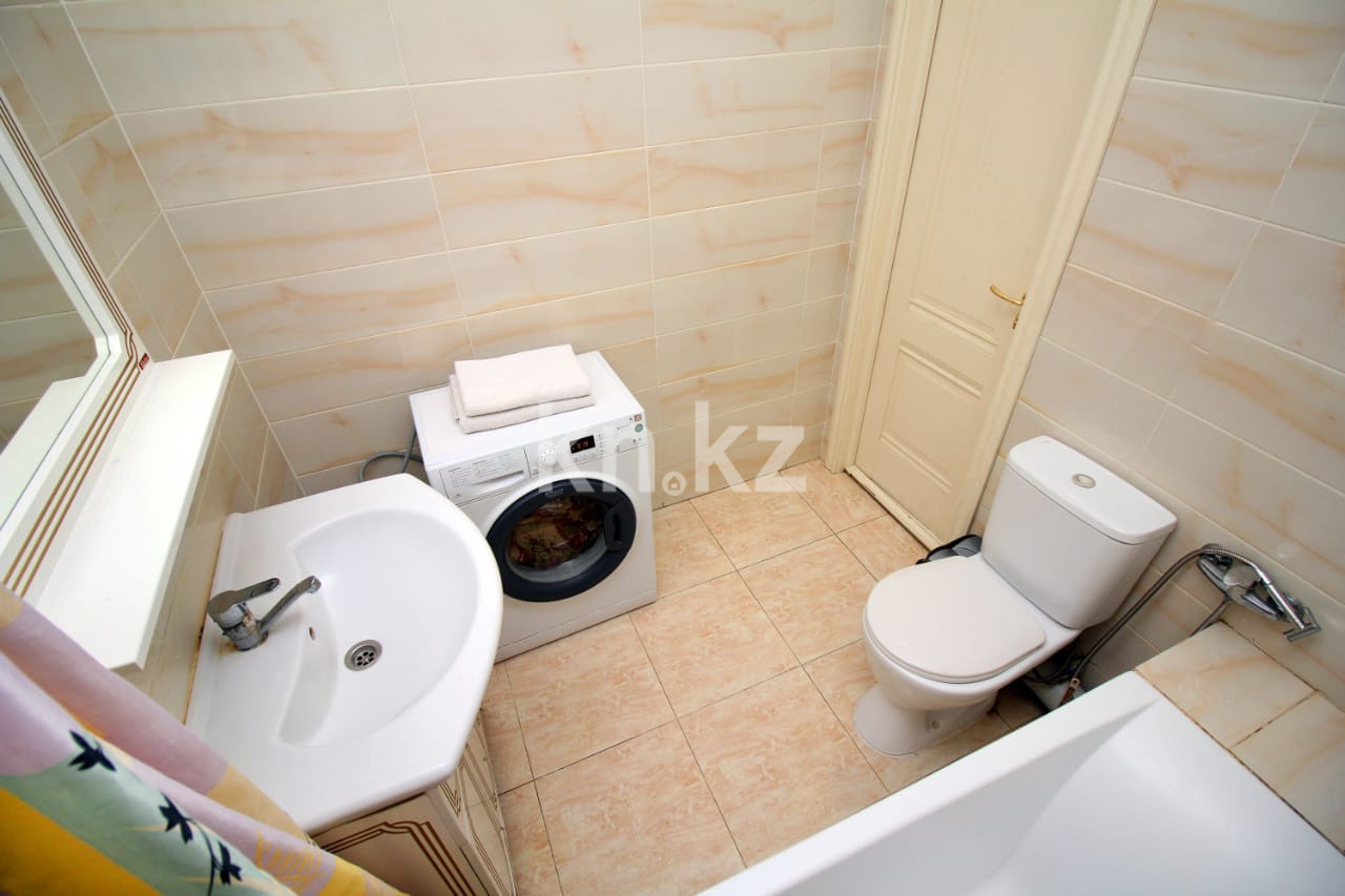 Аренда 3-комнатной квартиры посуточно, 116 м² в Алматы - фото 7