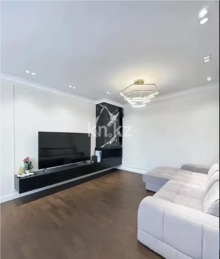 Продажа 4-комнатной квартиры, 141 м², пр. Аль-Фараби, дом  41/2 в Алматы