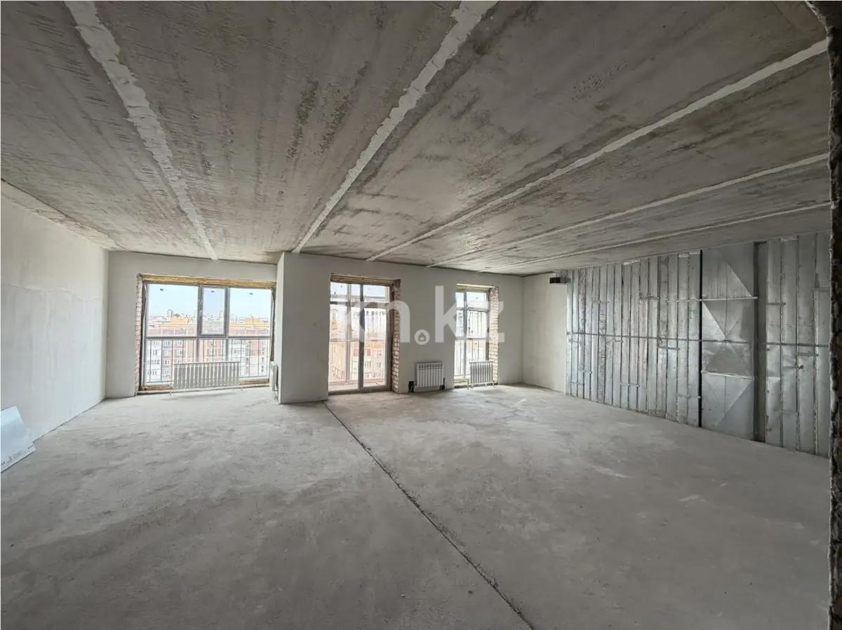 Продажа 3-комнатной квартиры, 104.4 м² в Караганде