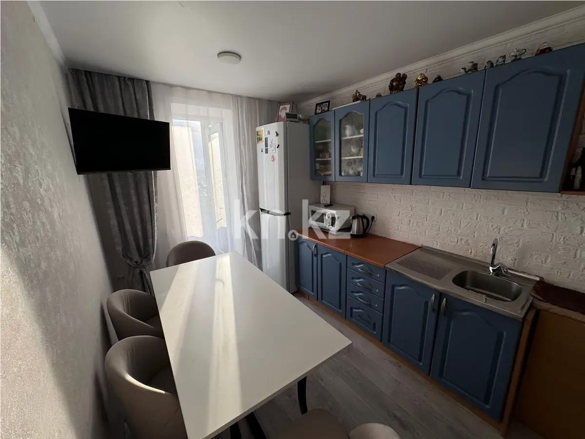 Продажа 3-комнатной квартиры, 64 м², мкр. Мамраева (Восток-5), дом  5 в Караганде - фото 4