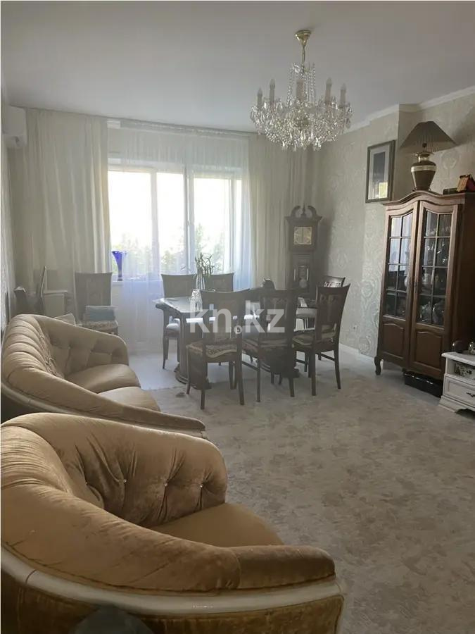 Продажа 3-комнатной квартиры, 76 м² в Караганде