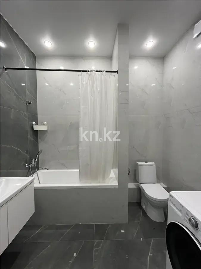 Продажа 3-комнатной квартиры, 92 м², пр. Туран, дом  52/7 в Астане - фото 5