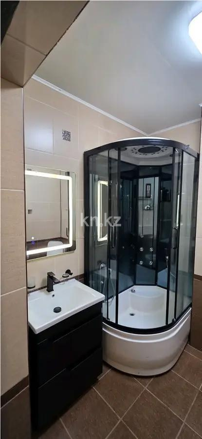 Продажа 2-комнатной квартиры, 55.6 м² в Алматы - фото 4