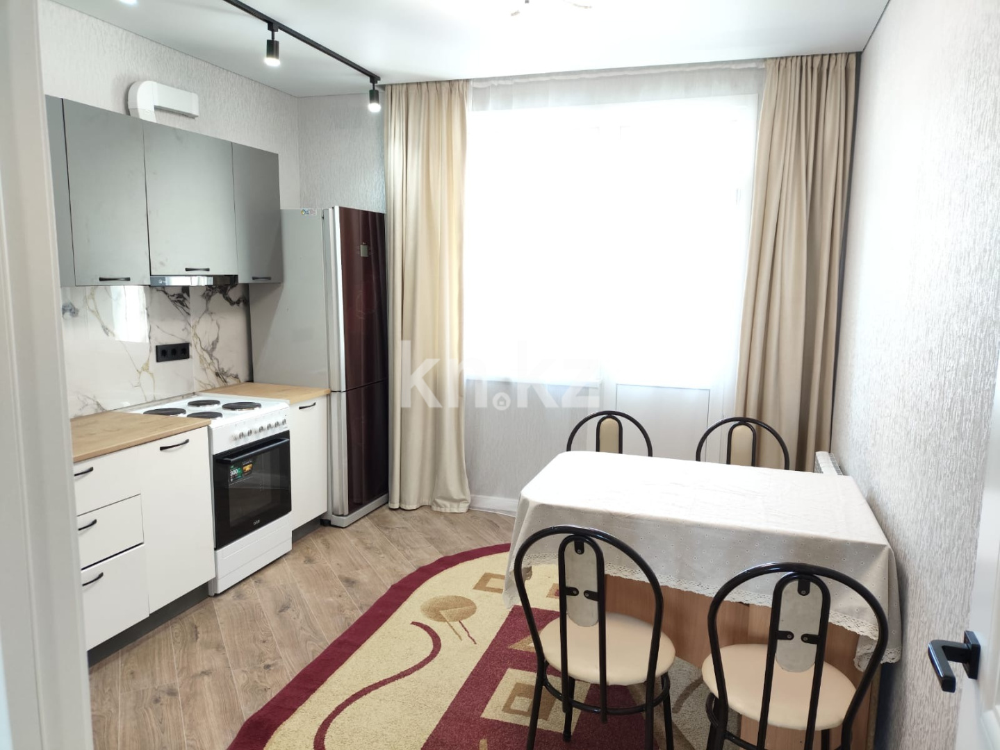 Аренда 2-комнатной квартиры, 61 м² в Астане