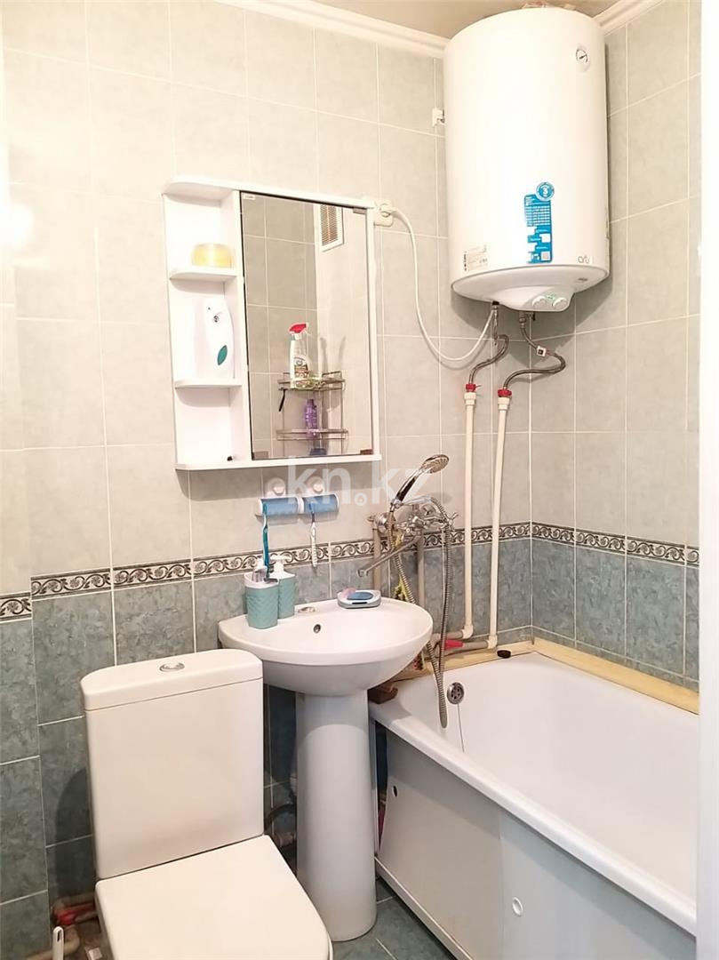 Продажа 3-комнатной квартиры, 56 м², 12-й мкр. в Караганде - фото 15