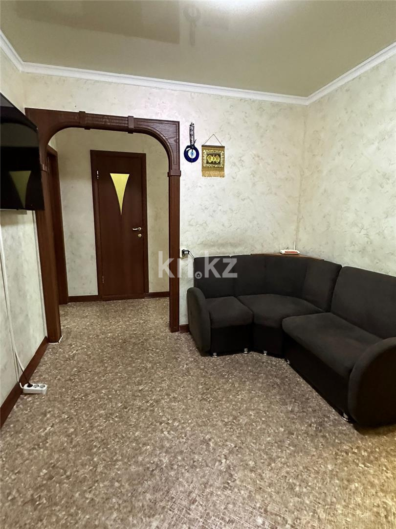 Продажа 3-комнатной квартиры, 63 м², мкр-н Голубые Пруды в Караганде