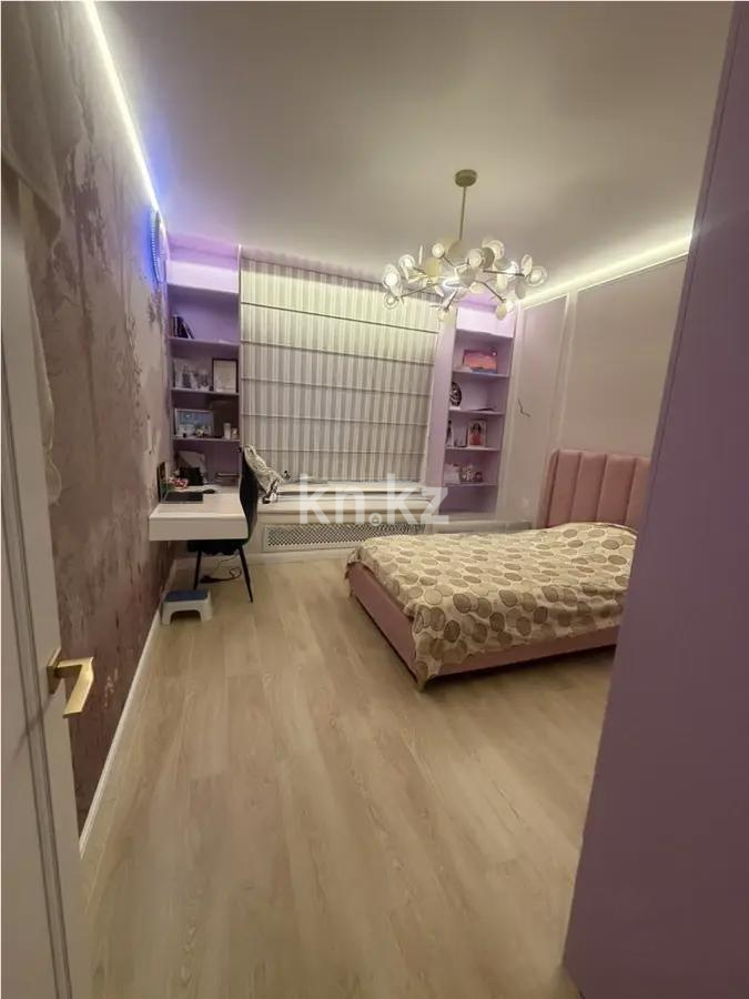 Продажа 4-комнатной квартиры, 132 м² в Астане - фото 3