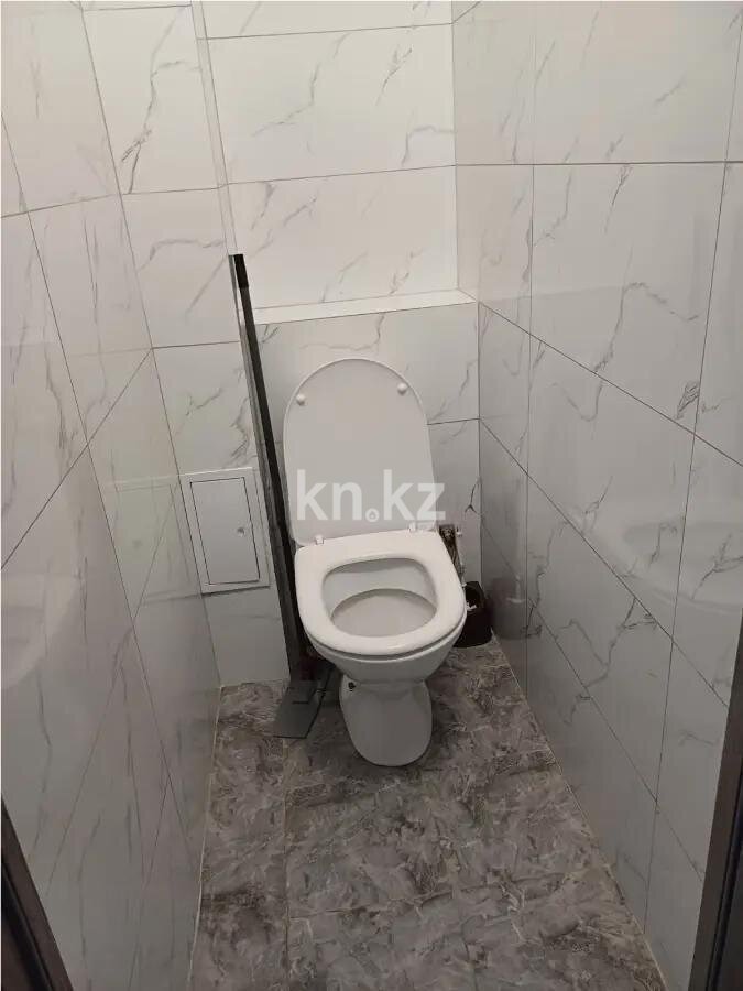 Продажа 2-комнатной квартиры, 45.2 м² в Алматы - фото 3