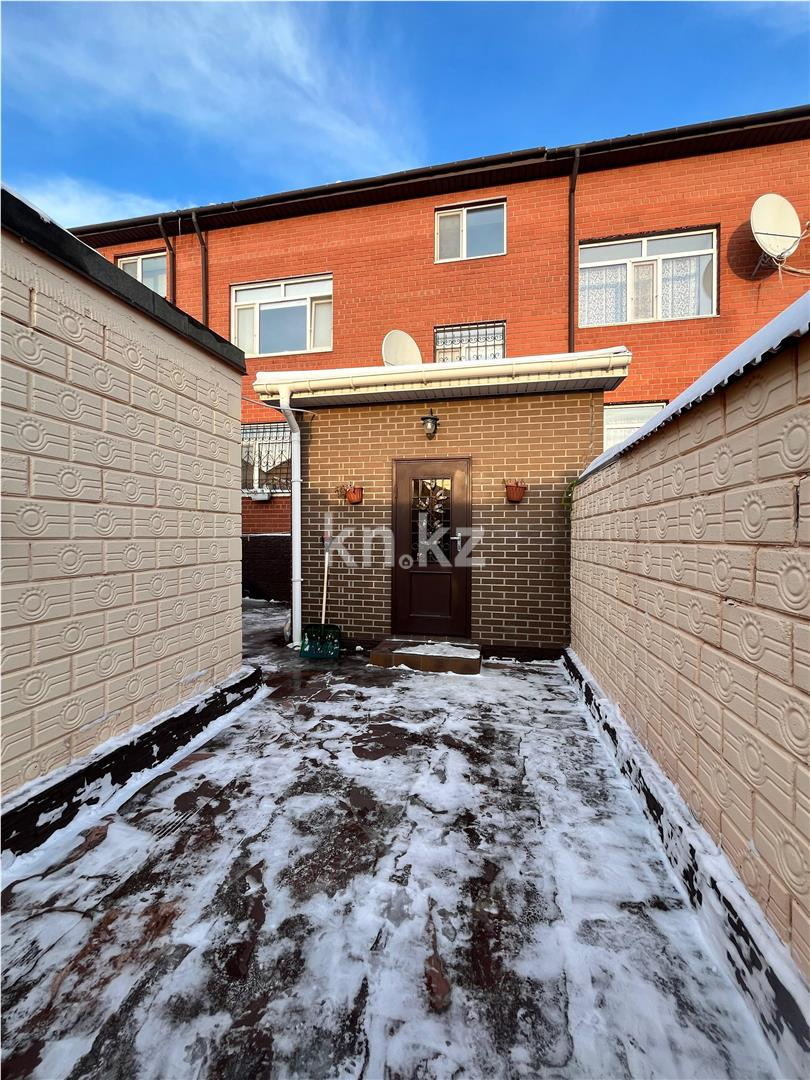 Продажа 5-комнатного дома, 300 м² в Караганде - фото 2