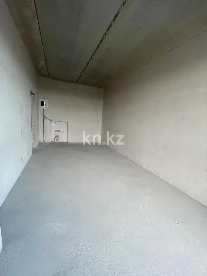 Продажа 2-комнатной квартиры, 72.8 м², ул. Нажимеденова, дом  38 стр в Астане