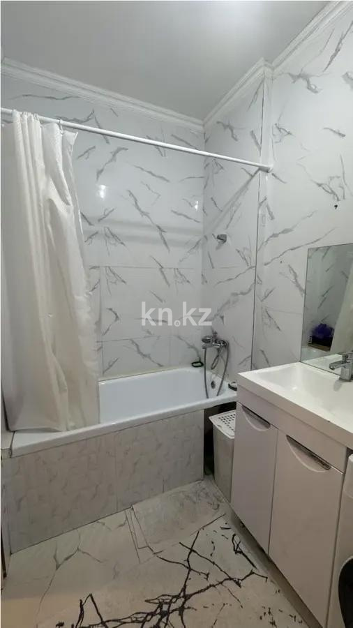 Продажа 4-комнатной квартиры, 67.7 м² в Астане - фото 6