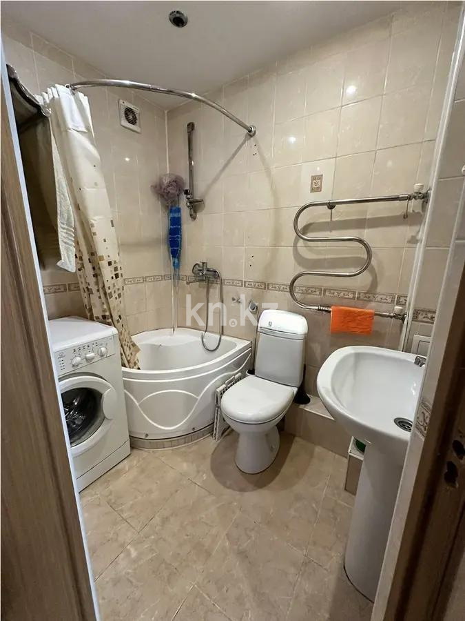 Продажа 4-комнатной квартиры, 73 м² в Алматы - фото 4