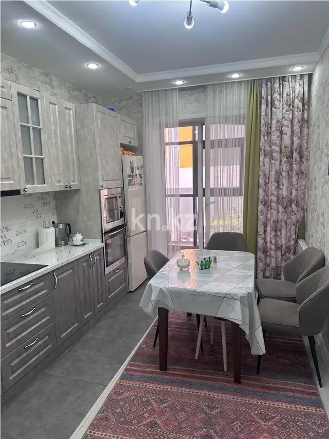 Продажа 3-комнатной квартиры, 97 м², ул. Муканова, дом  49/11 в Караганде - фото 5