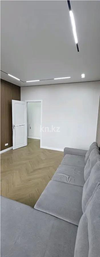 Продажа 1-комнатной квартиры, 42 м² в Астане