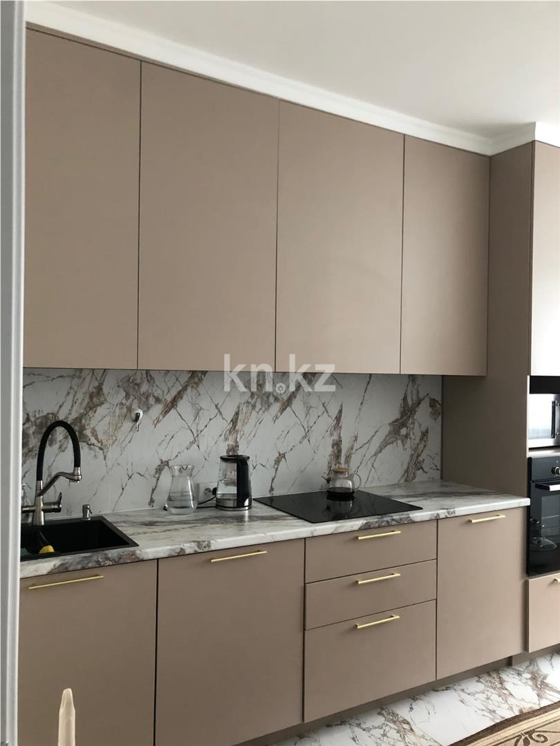 Продажа 3-комнатной квартиры, 95.8 м², ул. Жубанова в Астане - фото 6