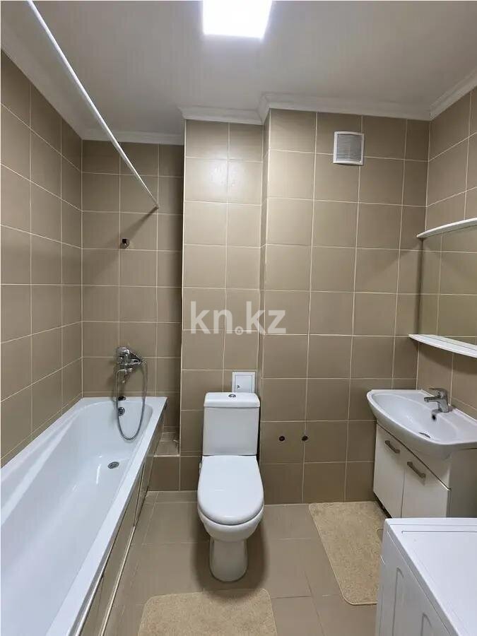 Продажа 2-комнатной квартиры, 65 м² в Астане - фото 4