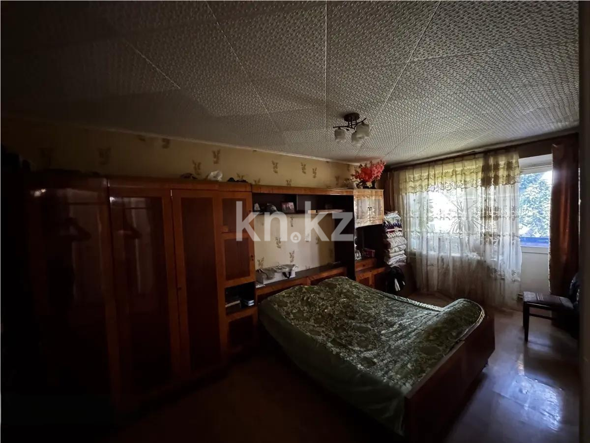 Продажа 3-комнатной квартиры, 60 м², ул. Прогресса, дом  27 в Караганде - фото 3