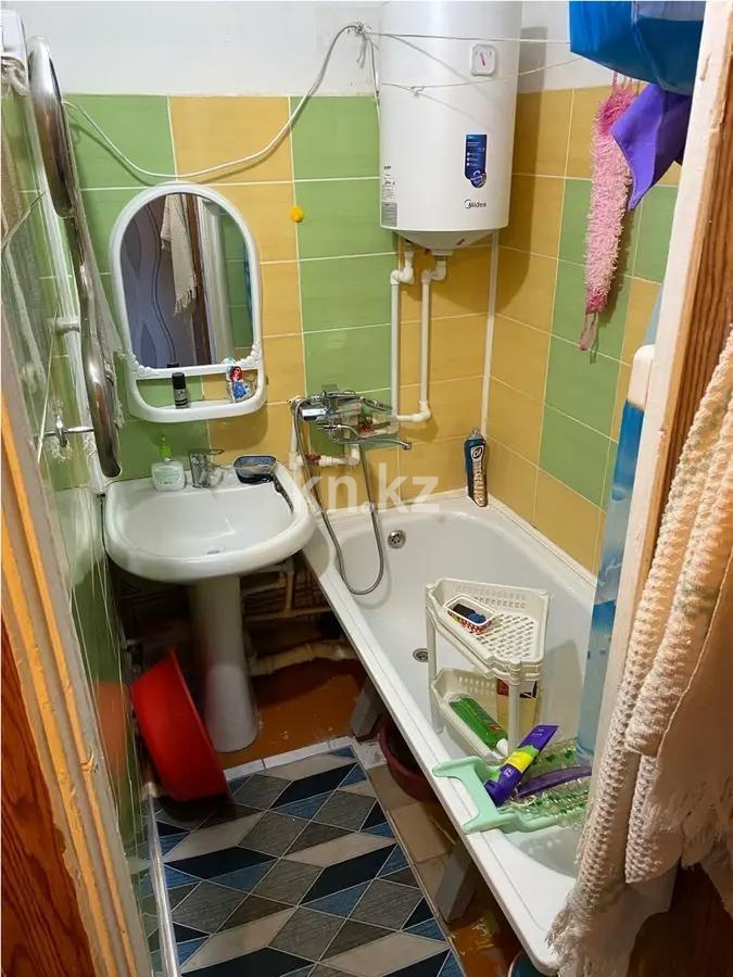 Продажа 1-комнатной квартиры, 35 м², мкр-н 16, дом  5 в Караганде - фото 3