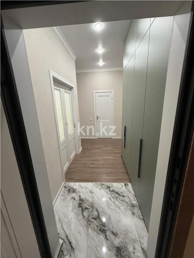 Продажа 3-комнатной квартиры, 68 м², ул. Орынбор, дом  13 в Астане - фото 4