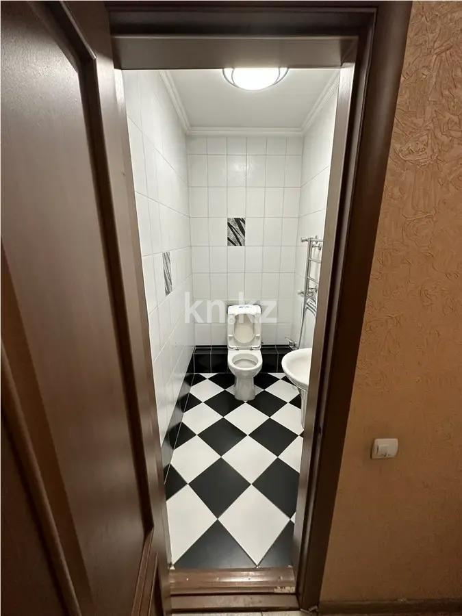 Продажа 2-комнатной квартиры, 100 м², ул. Муканова, дом  241 в Алматы - фото 5