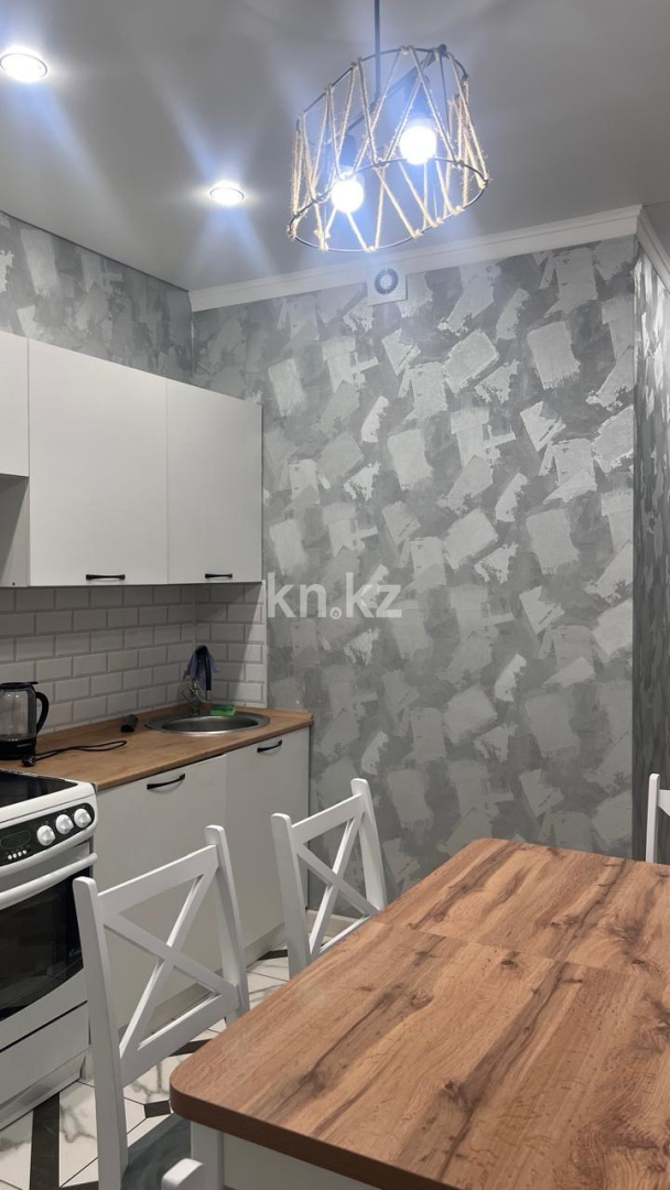 Аренда 1-комнатной квартиры, 38 м², ул. Нурмагамбетова, дом  29 в Астане - фото 2