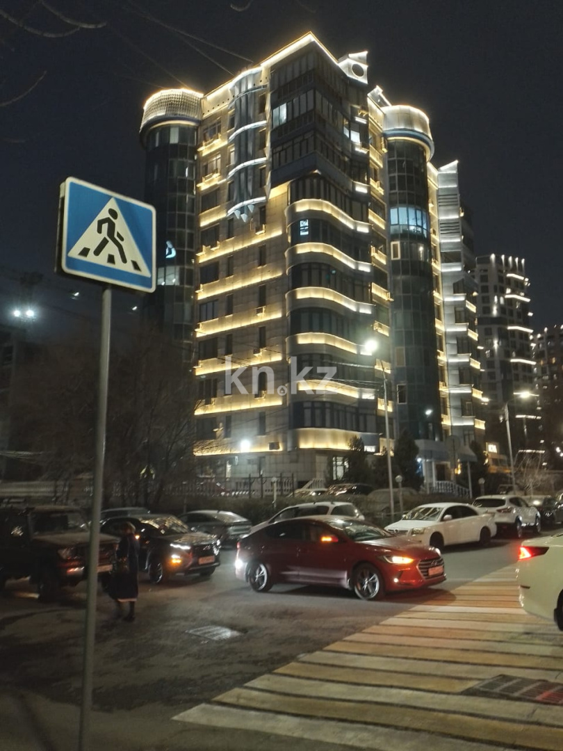 Продажа 5-комнатной квартиры, 285.6 м² в Алматы - фото 20