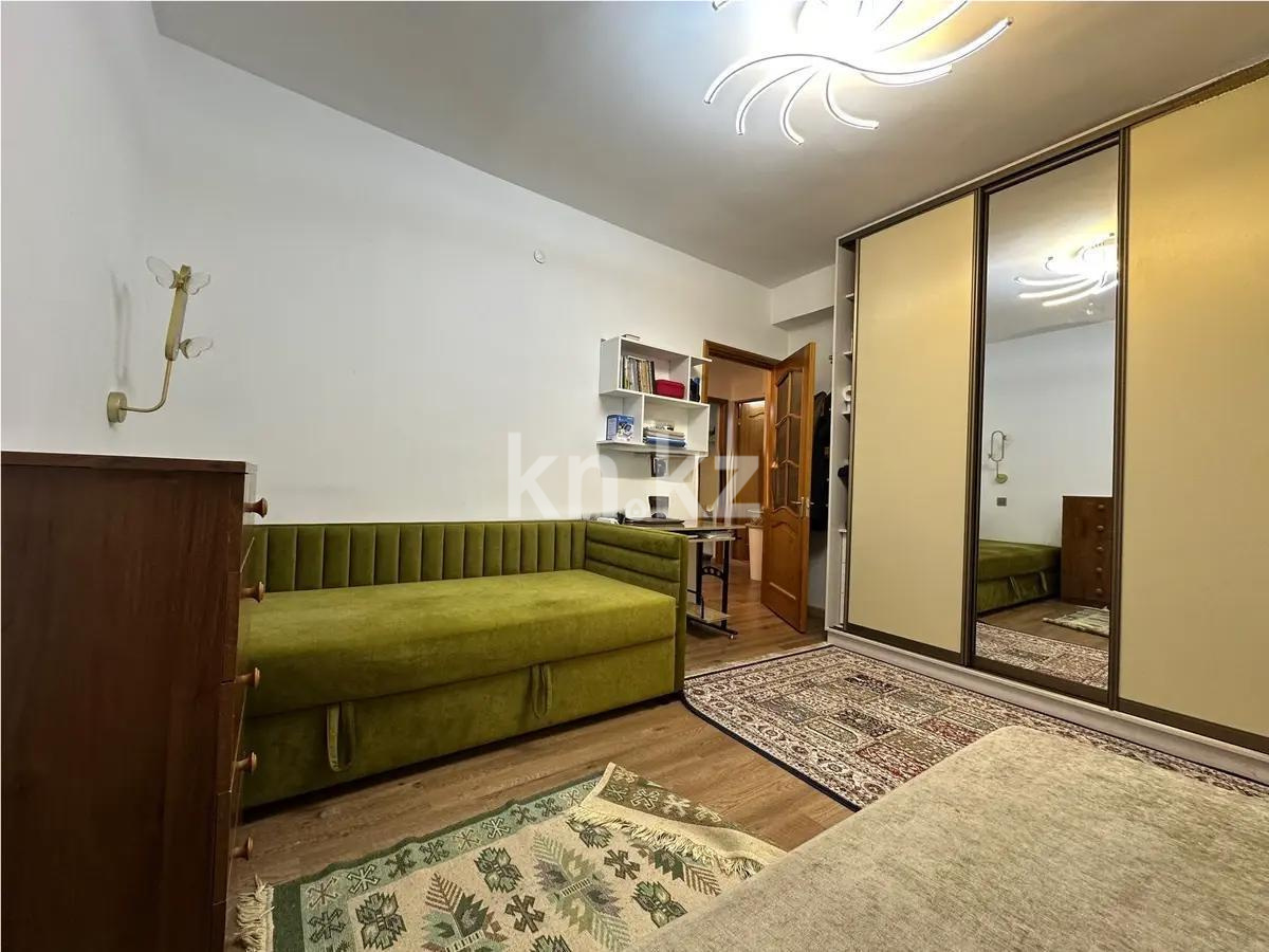 Продажа 5-комнатной квартиры, 100.7 м² в Алматы - фото 2