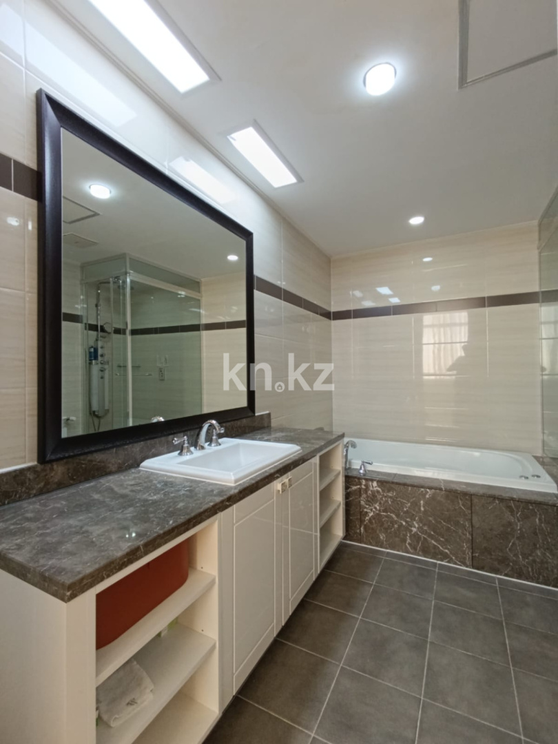 Продажа 4-комнатной квартиры, 163 м² в Астане - фото 17