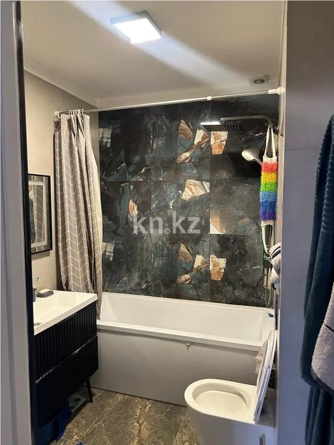 Продажа 4-комнатной квартиры, 101 м², ул. Навои, дом  9/1 в Алматы - фото 6