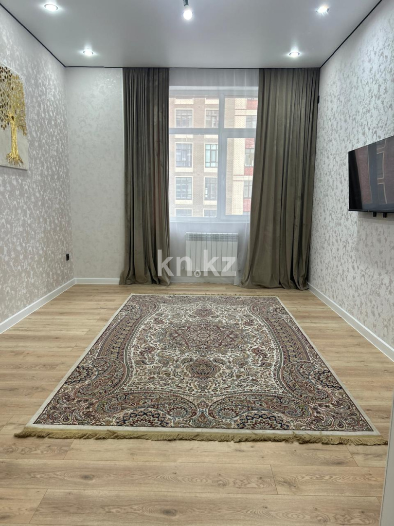 Продажа 2-комнатной квартиры, 60 м², ул. Букетова, дом  3/3 в Караганде - фото 2