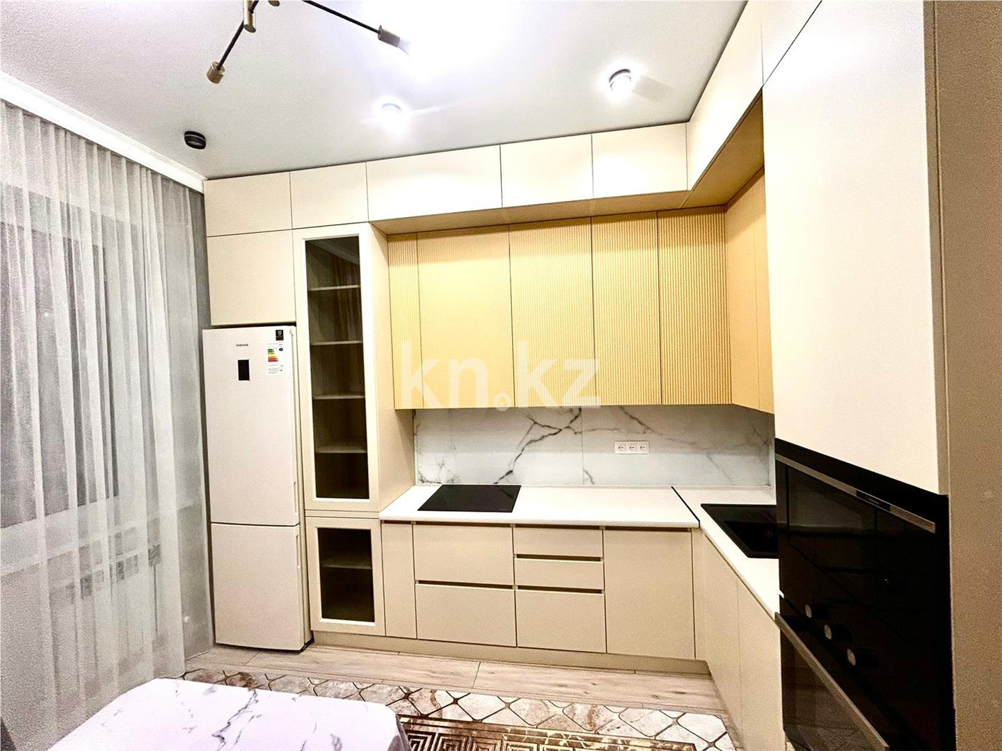 Продажа 2-комнатной квартиры, 63 м², ул. Муканова в Караганде