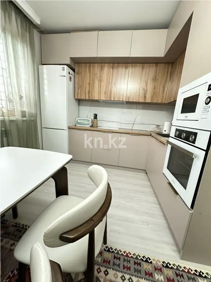 Продажа 2-комнатной квартиры, 55.6 м², ул. Кенесары хана, дом  98 в Алматы - фото 3