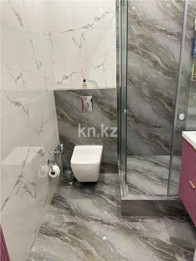 Продажа 2-комнатной квартиры, 72 м² в Алматы - фото 4