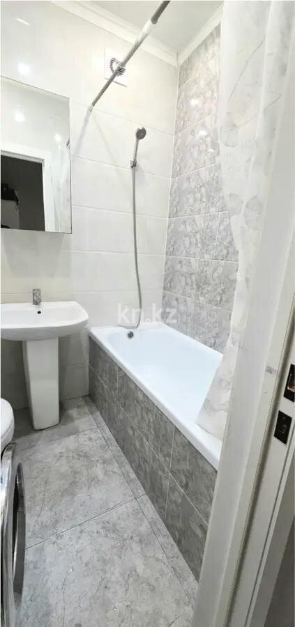 Продажа 1-комнатной квартиры, 38 м² в Астане - фото 3