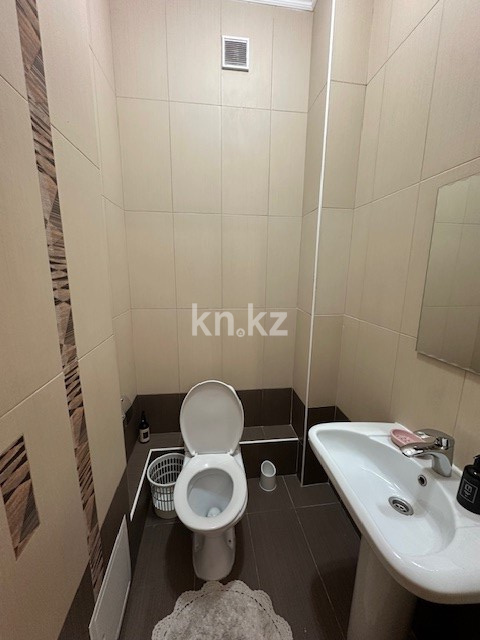 Аренда 4-комнатной квартиры, 150 м², ул. Достык, дом  1 в Астане - фото 4