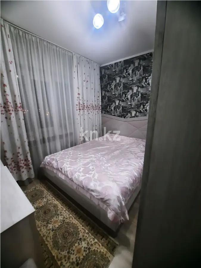 Продажа 3-комнатной квартиры, 70 м², мкр-н Аксай-4, дом  15 в Алматы - фото 2