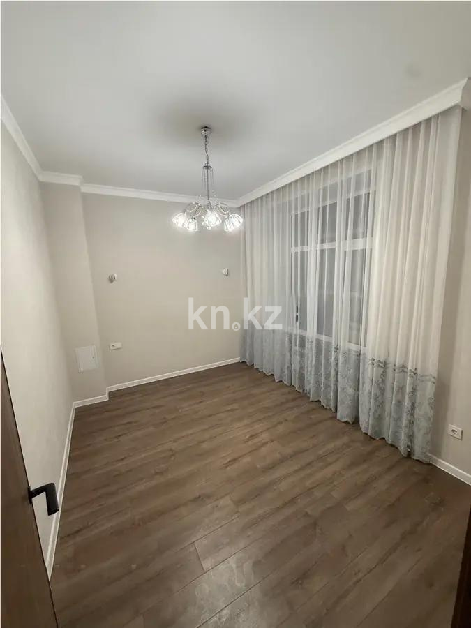 Продажа 3-комнатной квартиры, 68 м², ул. Орынбор, дом  13 в Астане - фото 2
